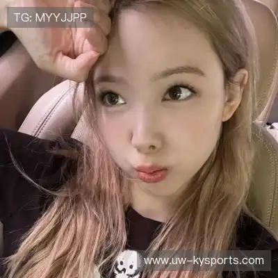 滑颢清